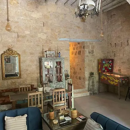 Metamorphosis Mansions Villa