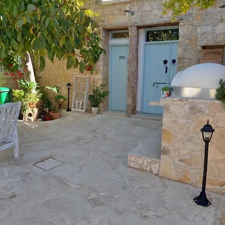 Villa Metamorphosis Mansions