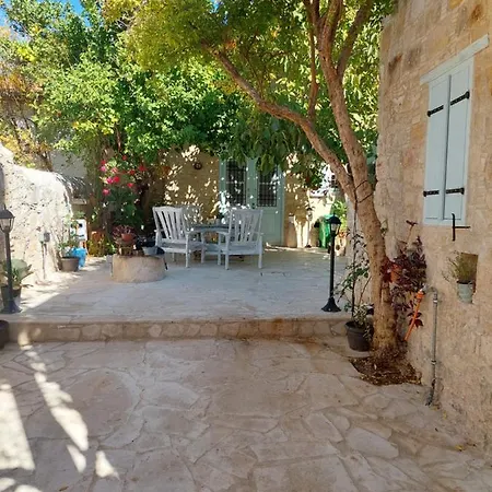 Metamorphosis Mansions Villa Lofou