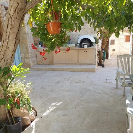 Metamorphosis Mansions Villa Lofou