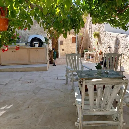 Villa Metamorphosis Mansions Lofou